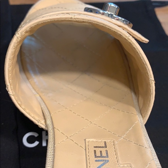 CHANEL Beige Mules-size 38.5 - Picture 11 of 16
